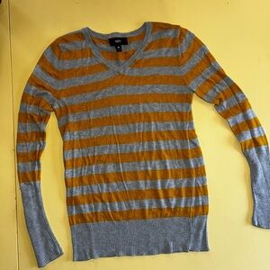 Y2K Vintage Mossimo Supply Co. Gray and Yellow Striped Top